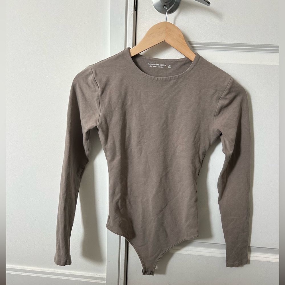 Abercrombie Soft AF long sleeve bodysuit